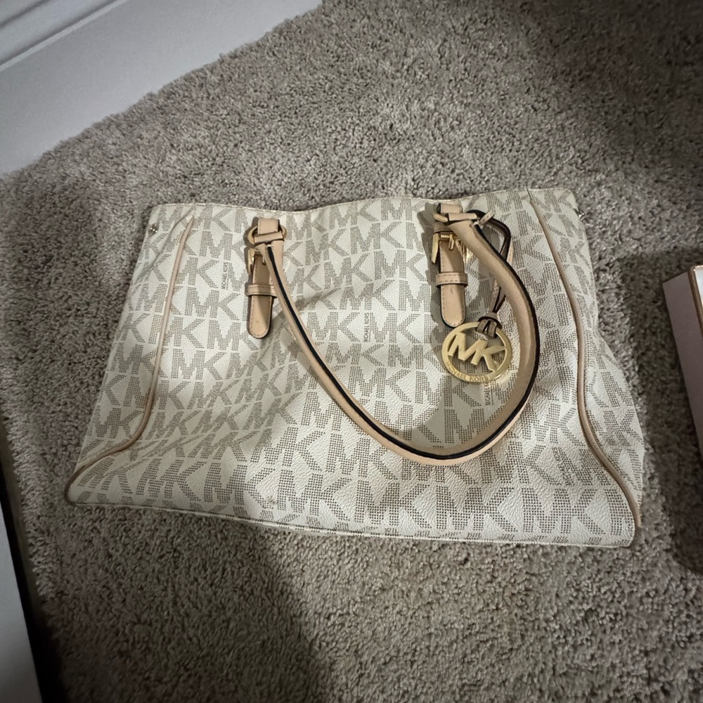 Michael Kors Cream Tote Bag